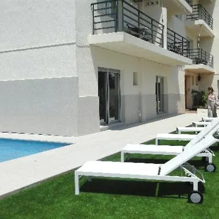 Otel Rhys - Only Adults 2*